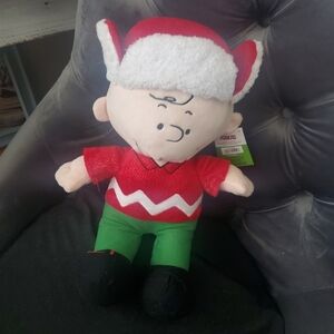 Charlie Brown Peanuts Plush NWT. CHRISTMAS.